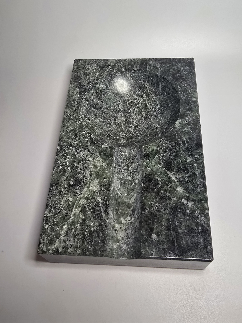 Green Marble Decorative Cigar Rest